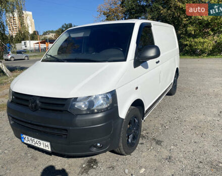 Белый Фольксваген Transporter, объемом двигателя 1.97 л и пробегом 366 тыс. км за 14000 $, фото 1 на Automoto.ua