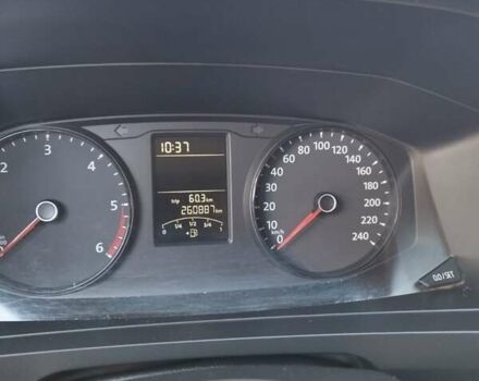 Белый Фольксваген Transporter, объемом двигателя 2 л и пробегом 260 тыс. км за 14500 $, фото 1 на Automoto.ua