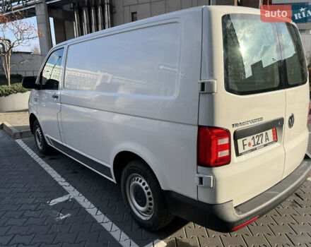 Белый Фольксваген Transporter, объемом двигателя 1.97 л и пробегом 384 тыс. км за 19999 $, фото 2 на Automoto.ua