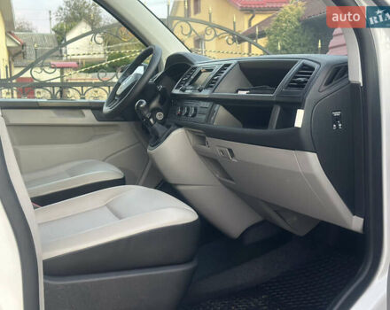 Белый Фольксваген Transporter, объемом двигателя 2 л и пробегом 264 тыс. км за 16500 $, фото 22 на Automoto.ua