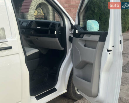 Белый Фольксваген Transporter, объемом двигателя 2 л и пробегом 264 тыс. км за 16500 $, фото 23 на Automoto.ua