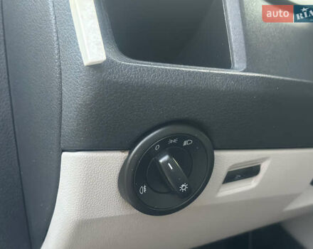 Белый Фольксваген Transporter, объемом двигателя 2 л и пробегом 264 тыс. км за 16500 $, фото 37 на Automoto.ua