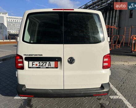 Белый Фольксваген Transporter, объемом двигателя 1.97 л и пробегом 384 тыс. км за 19999 $, фото 1 на Automoto.ua