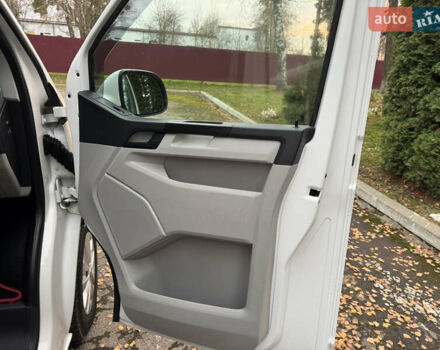 Белый Фольксваген Transporter, объемом двигателя 2 л и пробегом 237 тыс. км за 19950 $, фото 37 на Automoto.ua