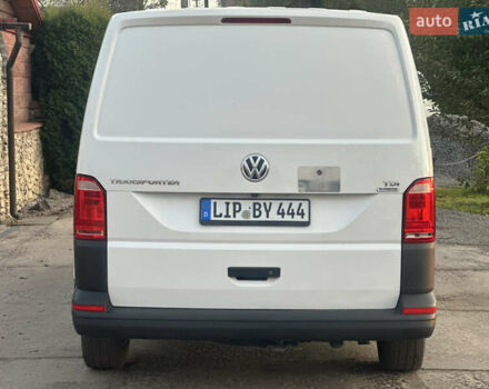 Белый Фольксваген Transporter, объемом двигателя 2 л и пробегом 264 тыс. км за 16500 $, фото 16 на Automoto.ua