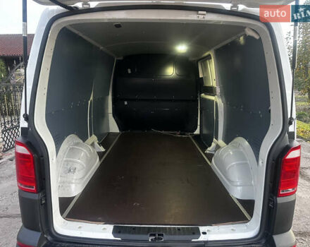 Белый Фольксваген Transporter, объемом двигателя 2 л и пробегом 264 тыс. км за 16500 $, фото 42 на Automoto.ua