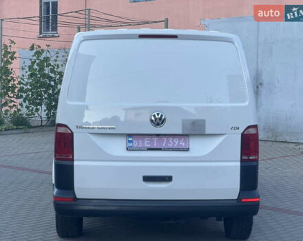 Белый Фольксваген Transporter, объемом двигателя 2 л и пробегом 219 тыс. км за 18200 $, фото 4 на Automoto.ua
