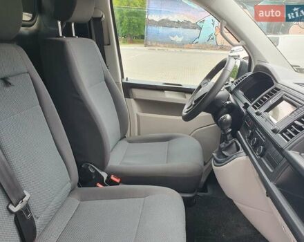 Белый Фольксваген Transporter, объемом двигателя 2 л и пробегом 254 тыс. км за 18999 $, фото 12 на Automoto.ua