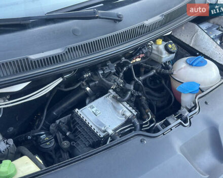 Белый Фольксваген Transporter, объемом двигателя 2 л и пробегом 219 тыс. км за 18200 $, фото 37 на Automoto.ua