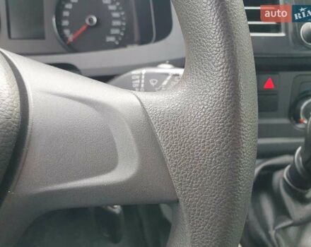 Белый Фольксваген Transporter, объемом двигателя 2 л и пробегом 254 тыс. км за 18999 $, фото 16 на Automoto.ua