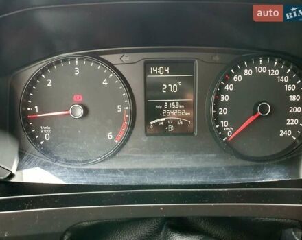 Белый Фольксваген Transporter, объемом двигателя 2 л и пробегом 254 тыс. км за 18999 $, фото 21 на Automoto.ua