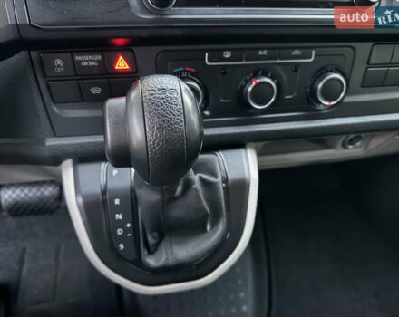 Білий Фольксваген Transporter, об'ємом двигуна 2 л та пробігом 244 тис. км за 18200 $, фото 27 на Automoto.ua