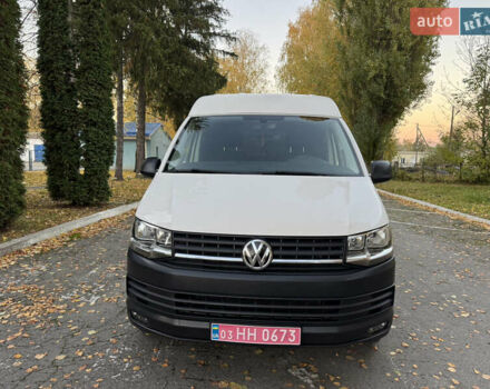 Белый Фольксваген Transporter, объемом двигателя 2 л и пробегом 244 тыс. км за 18100 $, фото 1 на Automoto.ua