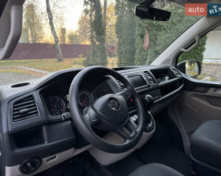 Белый Фольксваген Transporter, объемом двигателя 2 л и пробегом 244 тыс. км за 18100 $, фото 22 на Automoto.ua