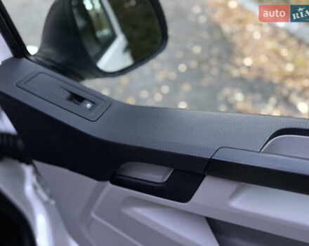 Білий Фольксваген Transporter, об'ємом двигуна 2 л та пробігом 244 тис. км за 18200 $, фото 37 на Automoto.ua