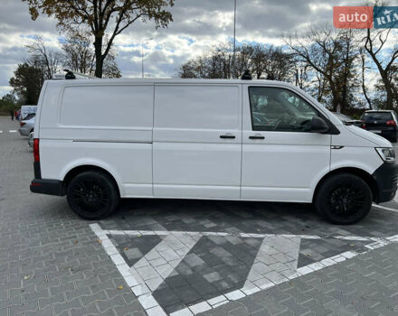 Белый Фольксваген Transporter, объемом двигателя 2 л и пробегом 278 тыс. км за 20600 $, фото 4 на Automoto.ua