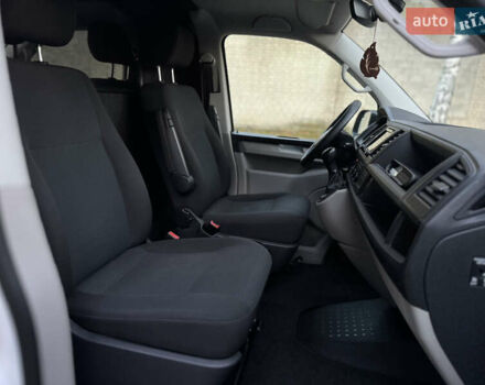 Білий Фольксваген Transporter, об'ємом двигуна 2 л та пробігом 244 тис. км за 18200 $, фото 39 на Automoto.ua