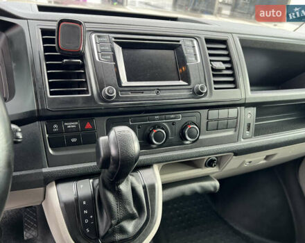 Белый Фольксваген Transporter, объемом двигателя 2 л и пробегом 278 тыс. км за 20600 $, фото 8 на Automoto.ua