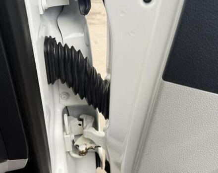 Белый Фольксваген Transporter, объемом двигателя 2 л и пробегом 179 тыс. км за 21900 $, фото 27 на Automoto.ua