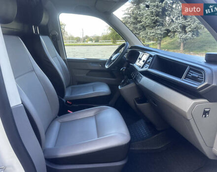 Білий Фольксваген Transporter, об'ємом двигуна 2 л та пробігом 236 тис. км за 21900 $, фото 34 на Automoto.ua