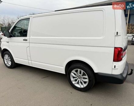 Белый Фольксваген Transporter, объемом двигателя 2 л и пробегом 179 тыс. км за 21900 $, фото 8 на Automoto.ua