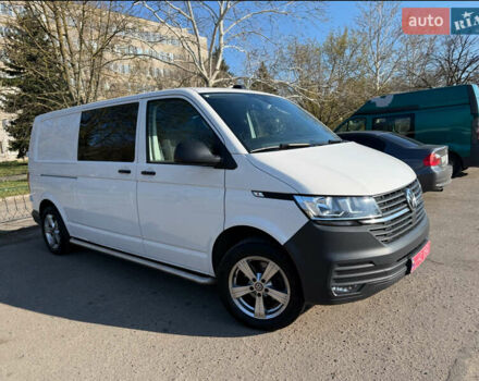 Белый Фольксваген Transporter, объемом двигателя 1.97 л и пробегом 196 тыс. км за 25300 $, фото 2 на Automoto.ua