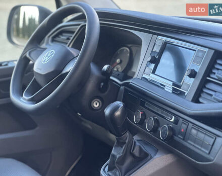 Белый Фольксваген Transporter, объемом двигателя 2 л и пробегом 236 тыс. км за 22500 $, фото 30 на Automoto.ua