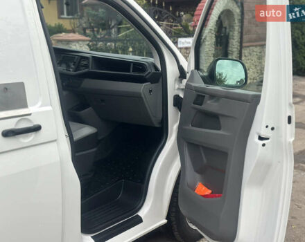 Белый Фольксваген Transporter, объемом двигателя 2 л и пробегом 224 тыс. км за 20500 $, фото 27 на Automoto.ua