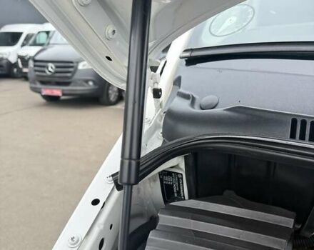 Белый Фольксваген Transporter, объемом двигателя 2 л и пробегом 179 тыс. км за 21900 $, фото 25 на Automoto.ua