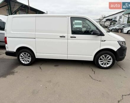 Белый Фольксваген Transporter, объемом двигателя 2 л и пробегом 179 тыс. км за 21900 $, фото 7 на Automoto.ua