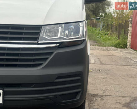 Белый Фольксваген Transporter, объемом двигателя 2 л и пробегом 224 тыс. км за 20500 $, фото 8 на Automoto.ua