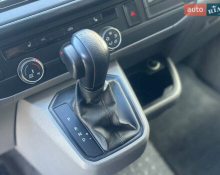 Білий Фольксваген Transporter, об'ємом двигуна 2 л та пробігом 236 тис. км за 21900 $, фото 40 на Automoto.ua