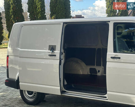 Белый Фольксваген Transporter, объемом двигателя 2 л и пробегом 236 тыс. км за 22500 $, фото 57 на Automoto.ua