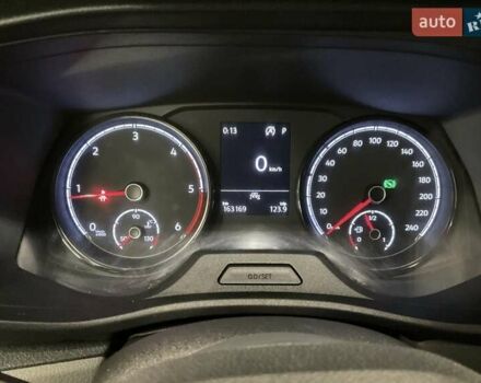 Білий Фольксваген Transporter, об'ємом двигуна 2 л та пробігом 163 тис. км за 32800 $, фото 13 на Automoto.ua