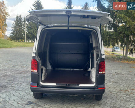 Белый Фольксваген Transporter, объемом двигателя 2 л и пробегом 236 тыс. км за 22500 $, фото 63 на Automoto.ua