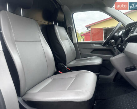 Білий Фольксваген Transporter, об'ємом двигуна 2 л та пробігом 224 тис. км за 20500 $, фото 27 на Automoto.ua