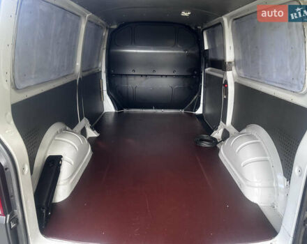 Белый Фольксваген Transporter, объемом двигателя 2 л и пробегом 236 тыс. км за 22500 $, фото 60 на Automoto.ua