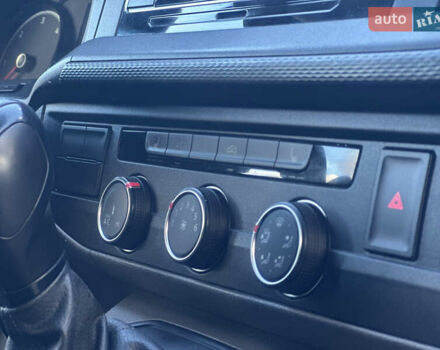 Білий Фольксваген Transporter, об'ємом двигуна 2 л та пробігом 236 тис. км за 21900 $, фото 43 на Automoto.ua