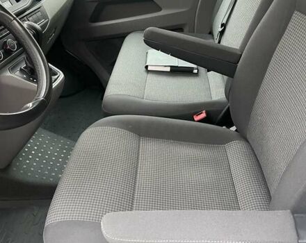 Білий Фольксваген Transporter, об'ємом двигуна 1.97 л та пробігом 215 тис. км за 24900 $, фото 10 на Automoto.ua