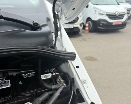 Белый Фольксваген Transporter, объемом двигателя 2 л и пробегом 179 тыс. км за 21900 $, фото 26 на Automoto.ua