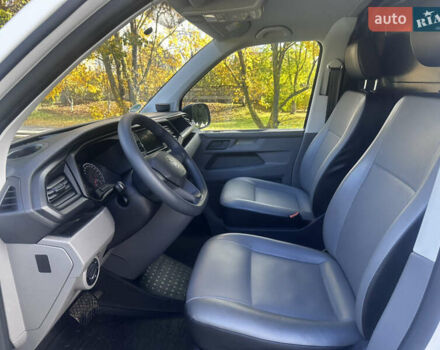 Білий Фольксваген Transporter, об'ємом двигуна 2 л та пробігом 236 тис. км за 21900 $, фото 50 на Automoto.ua