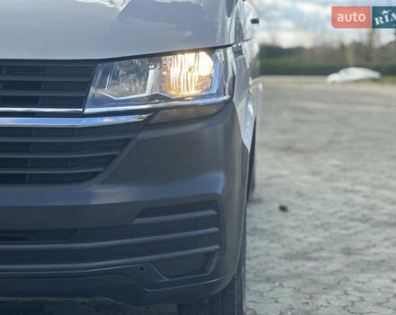 Білий Фольксваген Transporter, об'ємом двигуна 2 л та пробігом 236 тис. км за 21900 $, фото 30 на Automoto.ua