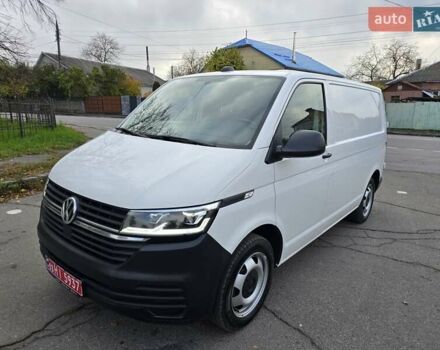 Белый Фольксваген Transporter, объемом двигателя 1.97 л и пробегом 195 тыс. км за 26300 $, фото 2 на Automoto.ua