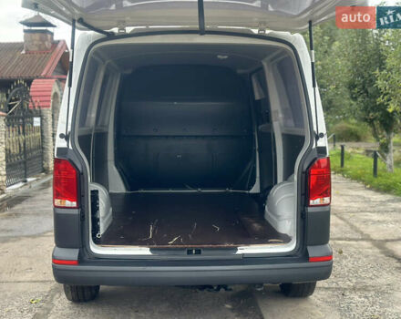 Білий Фольксваген Transporter, об'ємом двигуна 2 л та пробігом 224 тис. км за 20500 $, фото 45 на Automoto.ua