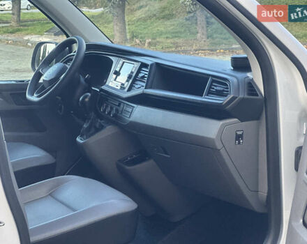 Белый Фольксваген Transporter, объемом двигателя 2 л и пробегом 236 тыс. км за 22500 $, фото 52 на Automoto.ua