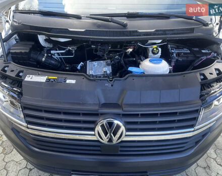 Білий Фольксваген Transporter, об'ємом двигуна 2 л та пробігом 236 тис. км за 21900 $, фото 67 на Automoto.ua