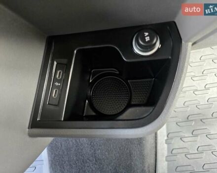 Белый Фольксваген Transporter, объемом двигателя 1.97 л и пробегом 195 тыс. км за 26300 $, фото 40 на Automoto.ua