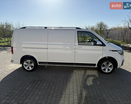 Белый Фольксваген Transporter, объемом двигателя 2 л и пробегом 251 тыс. км за 28550 $, фото 30 на Automoto.ua