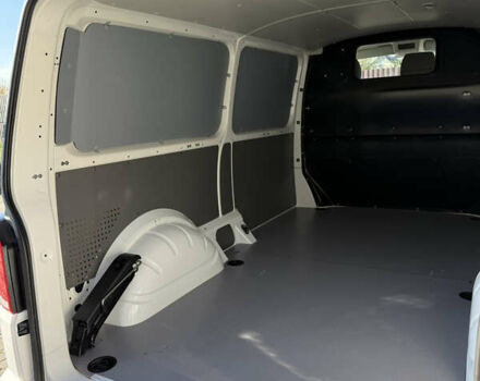 Белый Фольксваген Transporter, объемом двигателя 2 л и пробегом 251 тыс. км за 28550 $, фото 42 на Automoto.ua