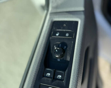 Белый Фольксваген Transporter, объемом двигателя 2 л и пробегом 251 тыс. км за 28550 $, фото 62 на Automoto.ua